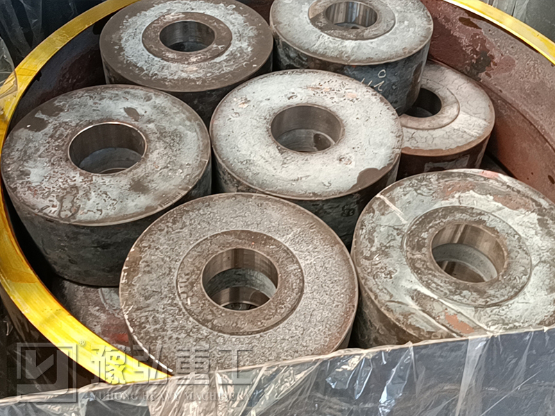 雷蒙磨常见的磨损件如何更换